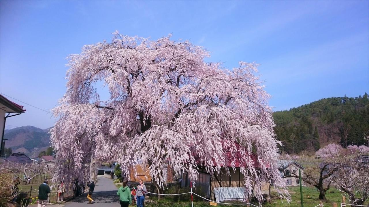 Ryokan Warabino Takayama  Exterior photo