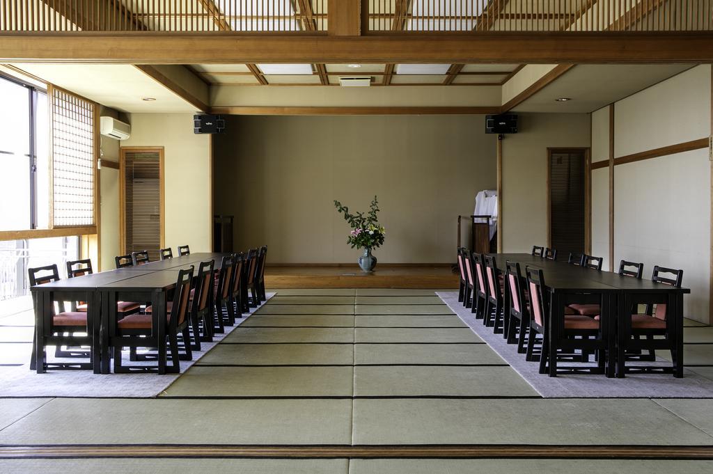 Ryokan Warabino Takayama  Exterior photo