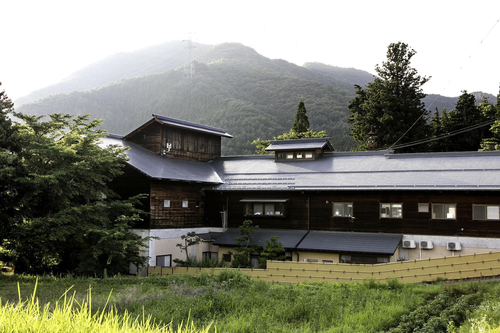 Ryokan Warabino Hotel Takayama  Exterior photo